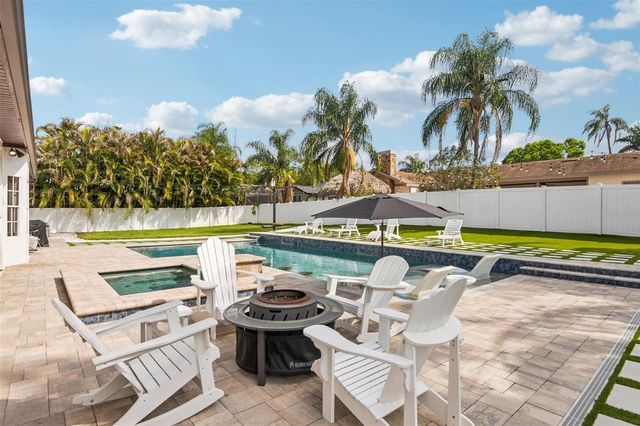 1671 SPARKLING COURT, Dunedin, FL 34698