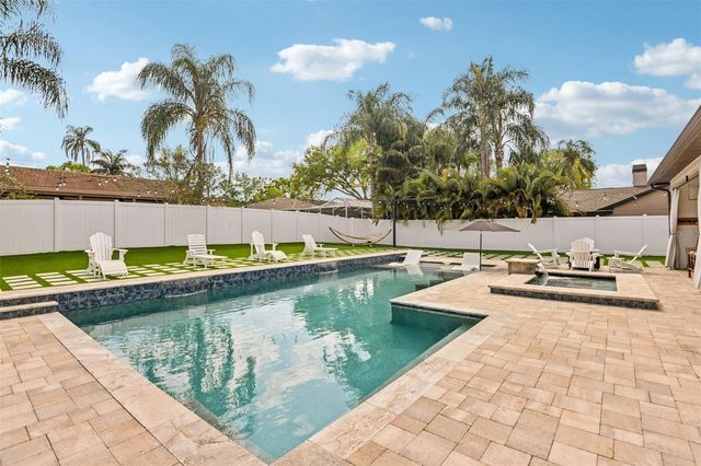 1671 SPARKLING COURT, Dunedin, FL 34698