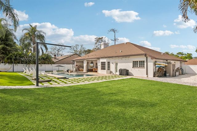 1671 SPARKLING COURT, Dunedin, FL 34698