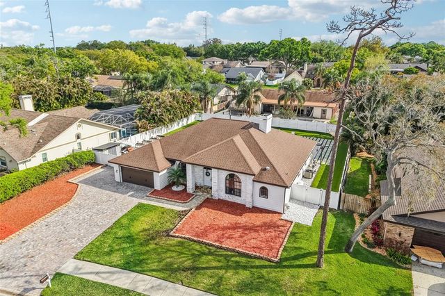 1671 SPARKLING COURT, Dunedin, FL 34698