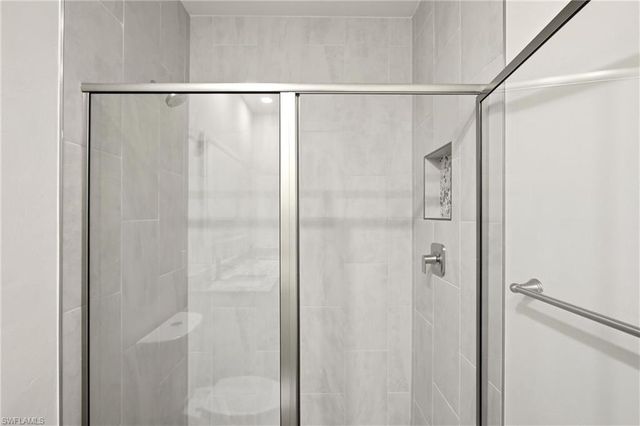 3518 NE 21st PL, Cape Coral, FL 33909