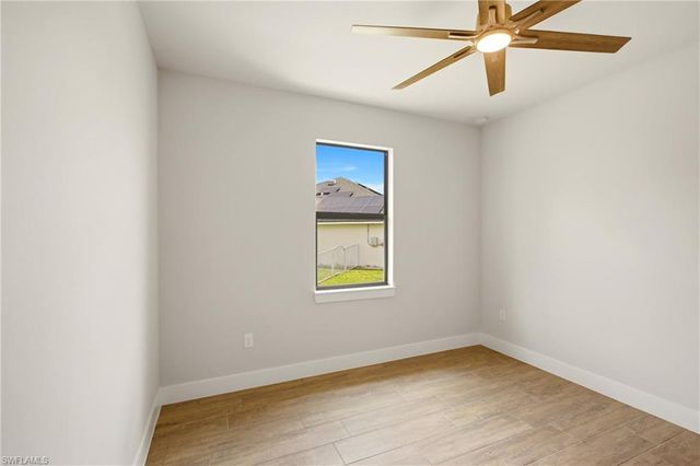 3518 NE 21st PL, Cape Coral, FL 33909