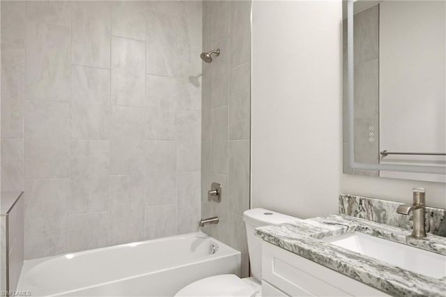 3518 NE 21st PL, Cape Coral, FL 33909