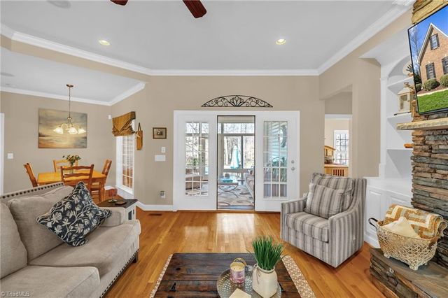 121 Bent Willow Way, Reidsville, NC 27320