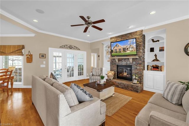 121 Bent Willow Way, Reidsville, NC 27320