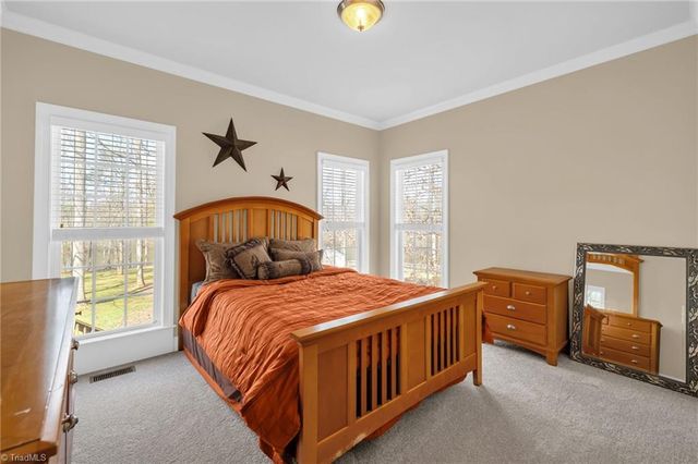 121 Bent Willow Way, Reidsville, NC 27320