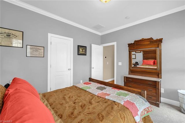 121 Bent Willow Way, Reidsville, NC 27320