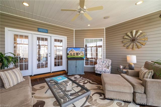 121 Bent Willow Way, Reidsville, NC 27320