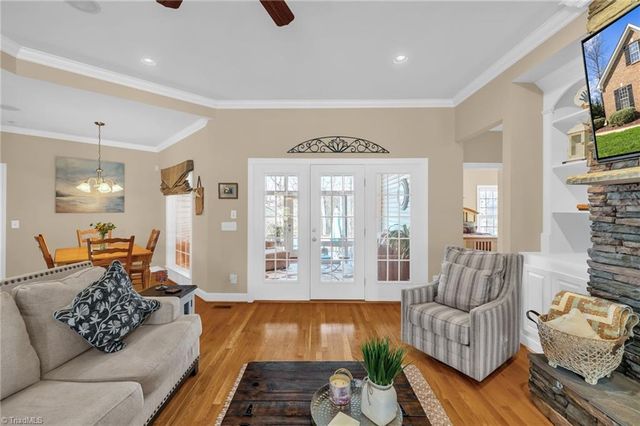 121 Bent Willow Way, Reidsville, NC 27320