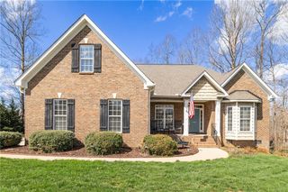 121 Bent Willow Way, Reidsville, NC 27320