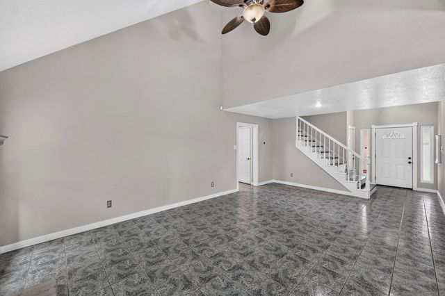 11214 Hambleton Way, Houston, TX 77065