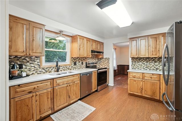 5604 Sandpiper Lane, Huber Heights, OH 45424