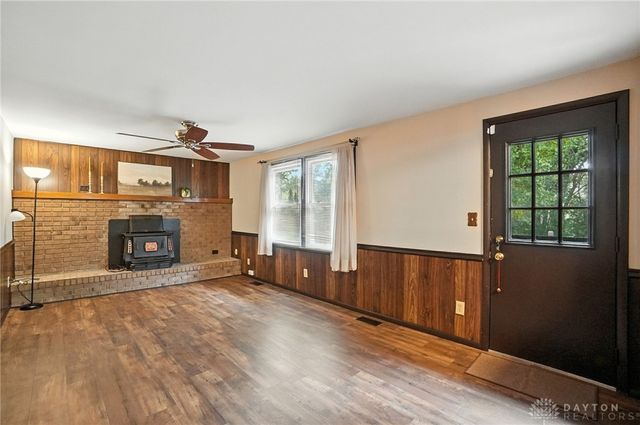 5604 Sandpiper Lane, Huber Heights, OH 45424