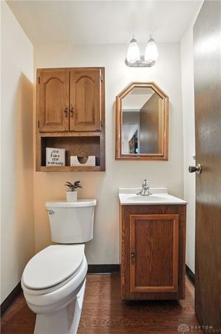 5604 Sandpiper Lane, Huber Heights, OH 45424