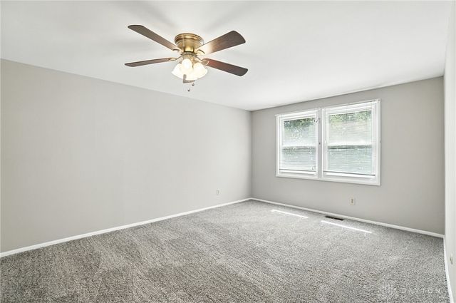 5604 Sandpiper Lane, Huber Heights, OH 45424