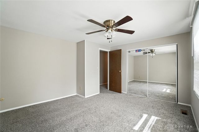 5604 Sandpiper Lane, Huber Heights, OH 45424