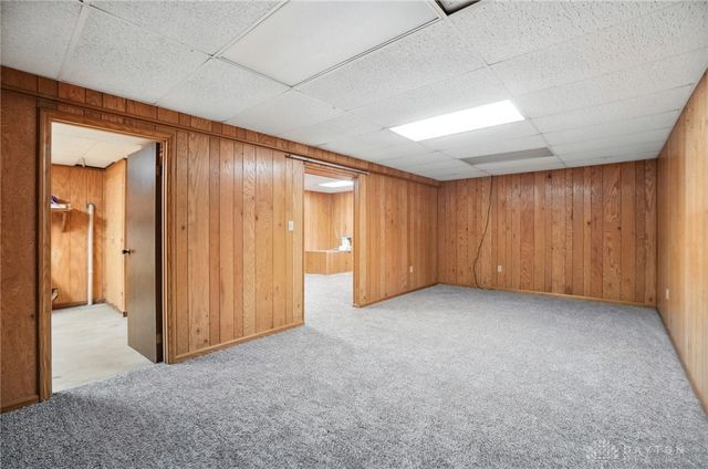 5604 Sandpiper Lane, Huber Heights, OH 45424