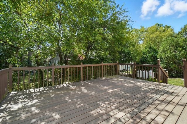 5604 Sandpiper Lane, Huber Heights, OH 45424
