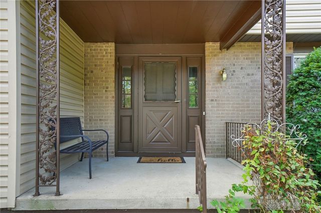 5604 Sandpiper Lane, Huber Heights, OH 45424