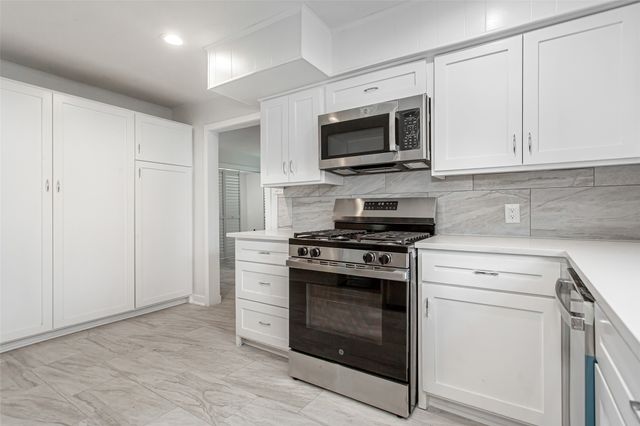 3311 Tooms Street, Dallas, TX 75227