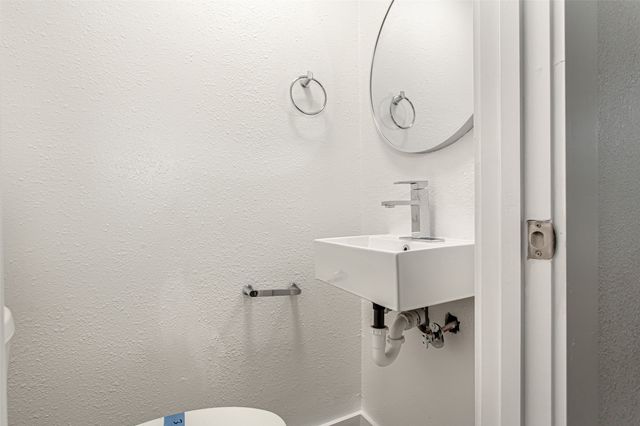 3311 Tooms Street, Dallas, TX 75227