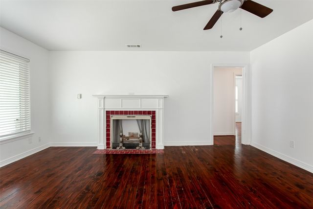 3311 Tooms Street, Dallas, TX 75227