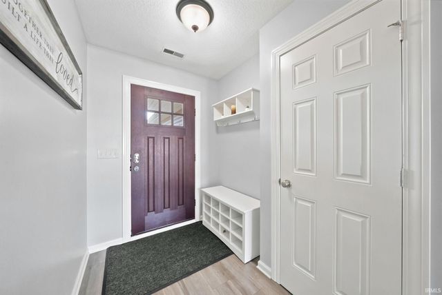 825 Innkeepers Court, Waterloo, IN 46793