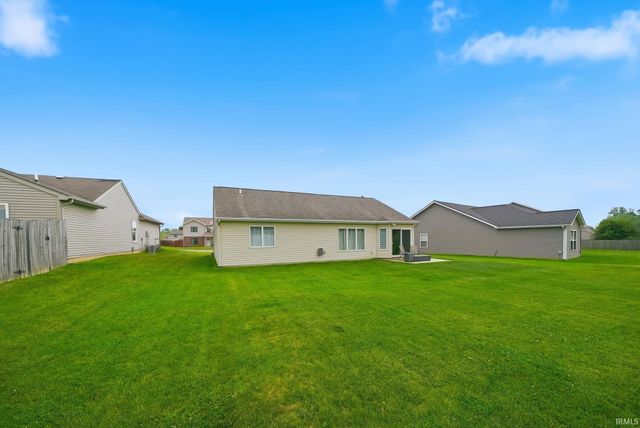 825 Innkeepers Court, Waterloo, IN 46793