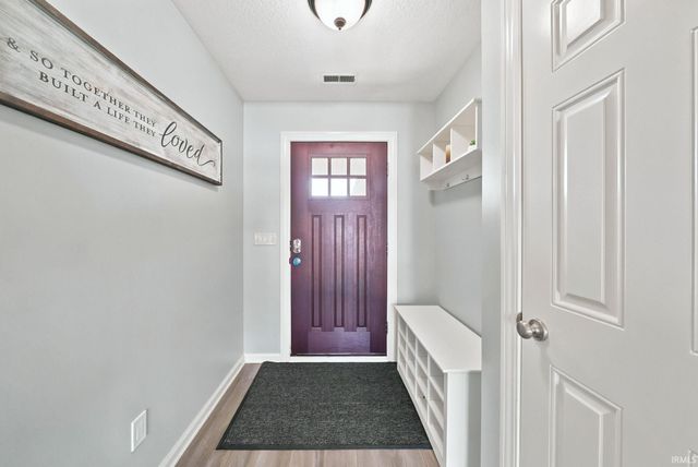 825 Innkeepers Court, Waterloo, IN 46793