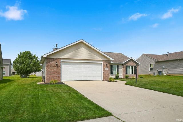 825 Innkeepers Court, Waterloo, IN 46793