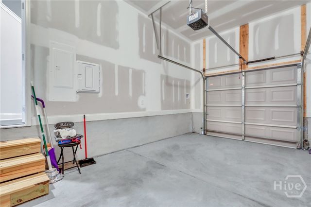 20 Mossy Oak Cove, Port Wentworth, GA 31407