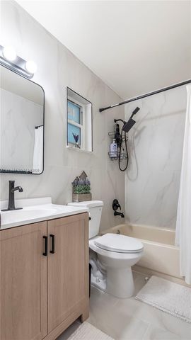 7101 NW 40th St, Coral Springs, FL 33065