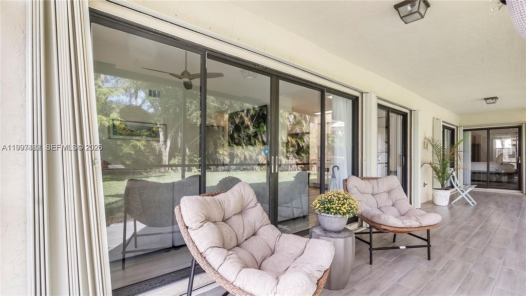 Image 33 of property listing at 7101 NW 40th St, Coral Springs, FL 33065