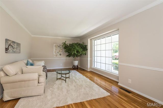 329 Portico Court, Chesterfield, MO 63017