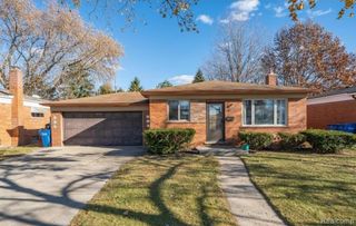 26466 Richard Drive, Warren, MI 48089