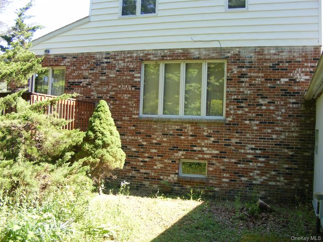 212 Old Dutch Hollow Road, Monroe, NY 10950