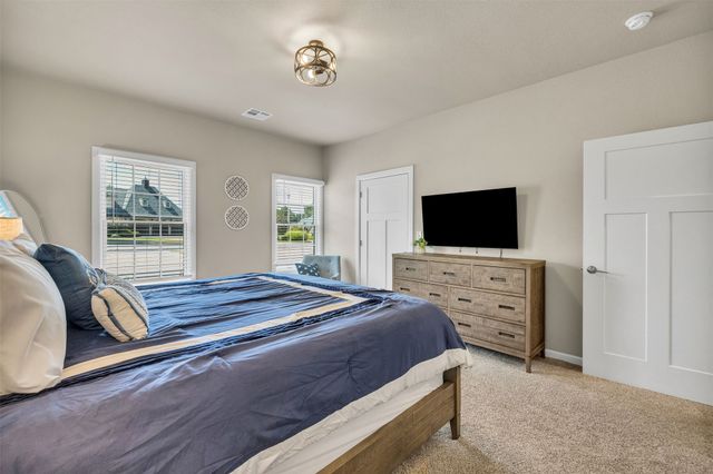 1426 E 122nd Court S, Jenks, OK 74037