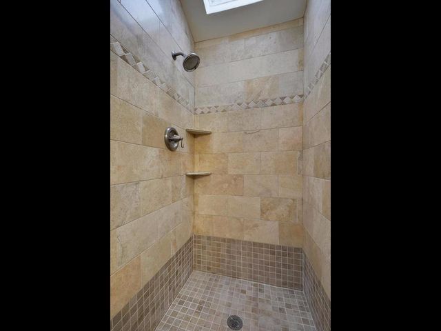 2213 Margalene WAY, Austin, TX 78728