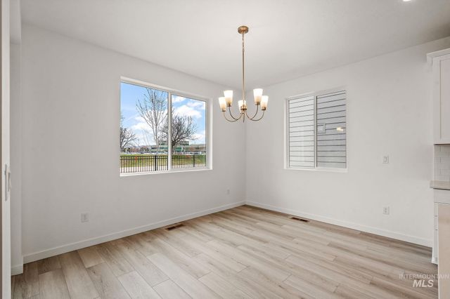 6091 N Senita Hills Ave, Meridian, ID 83646