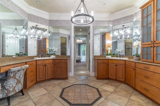 2750 LEE SHORE LOOP, Orlando, FL 32820