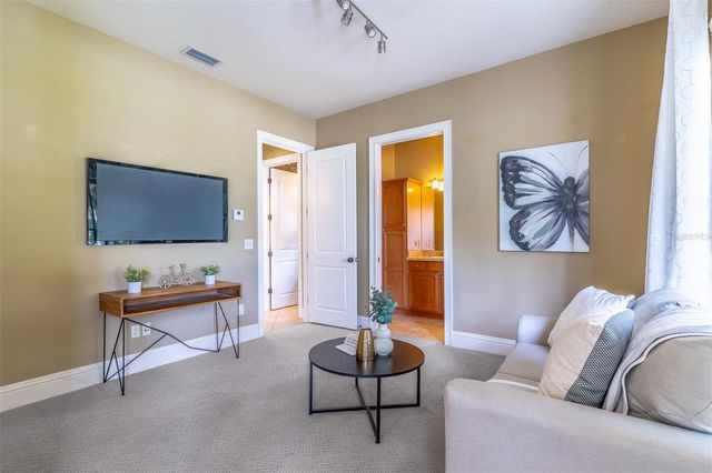 2750 LEE SHORE LOOP, Orlando, FL 32820