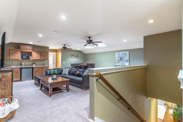 2750 LEE SHORE LOOP, Orlando, FL 32820