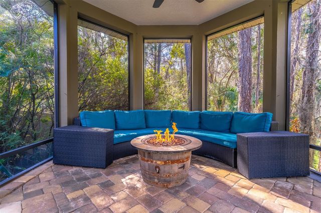 2750 LEE SHORE LOOP, Orlando, FL 32820