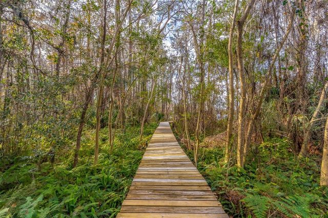 2750 LEE SHORE LOOP, Orlando, FL 32820