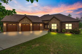 135 Raulston Falls Road, Jasper, TN 37347