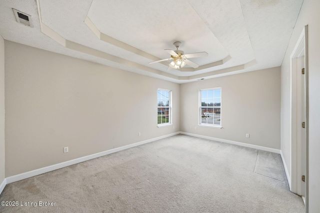 270 W Emerald Cir, Mt Washington, KY 40047