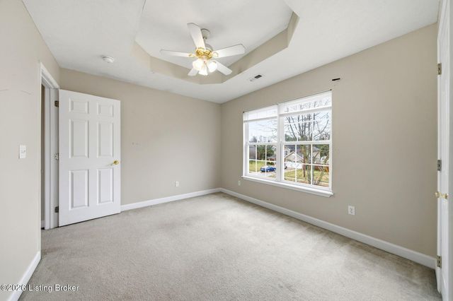 270 W Emerald Cir, Mt Washington, KY 40047