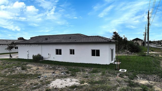 24062 SW 116th Ct, Miami, FL 33032