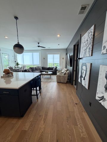 119 Acklen Park Dr Apt 204, Nashville, TN 37203