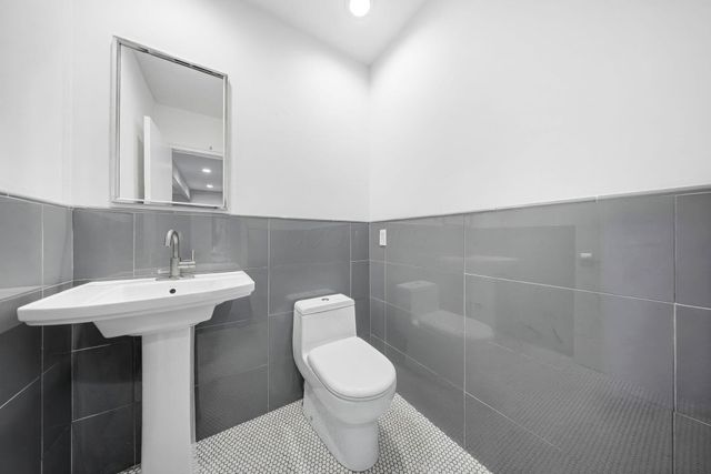 8936 Lea Court, Dublin, OH 43017